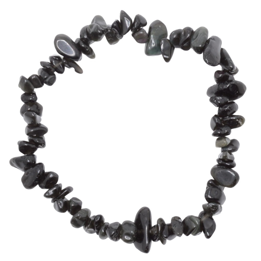 Black obsidian chip bracelet Jewellery made of polished irregular chips, arranged in a circle on a plain white background.
