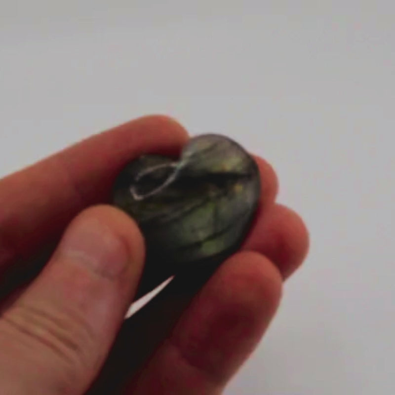 Labradorite Heart (30 to 35mm)